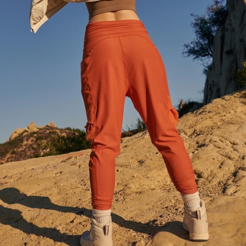 FP MOVEMENT Take A Hike Harem Pants Dried Saffron Terracotta NWT - Picture 3 of 16